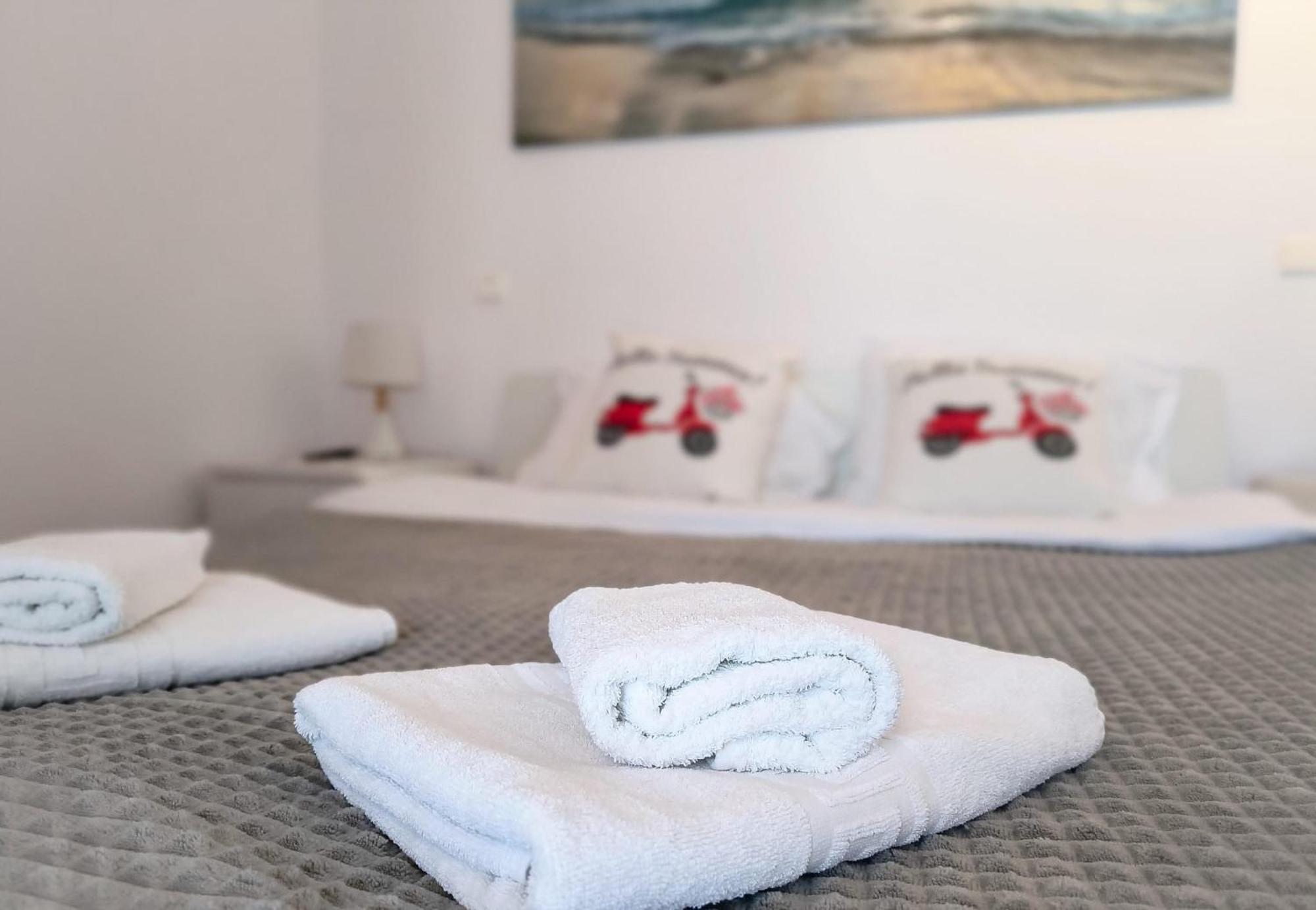 Apartament Saturn Sophie By The Sea Bagian luar foto