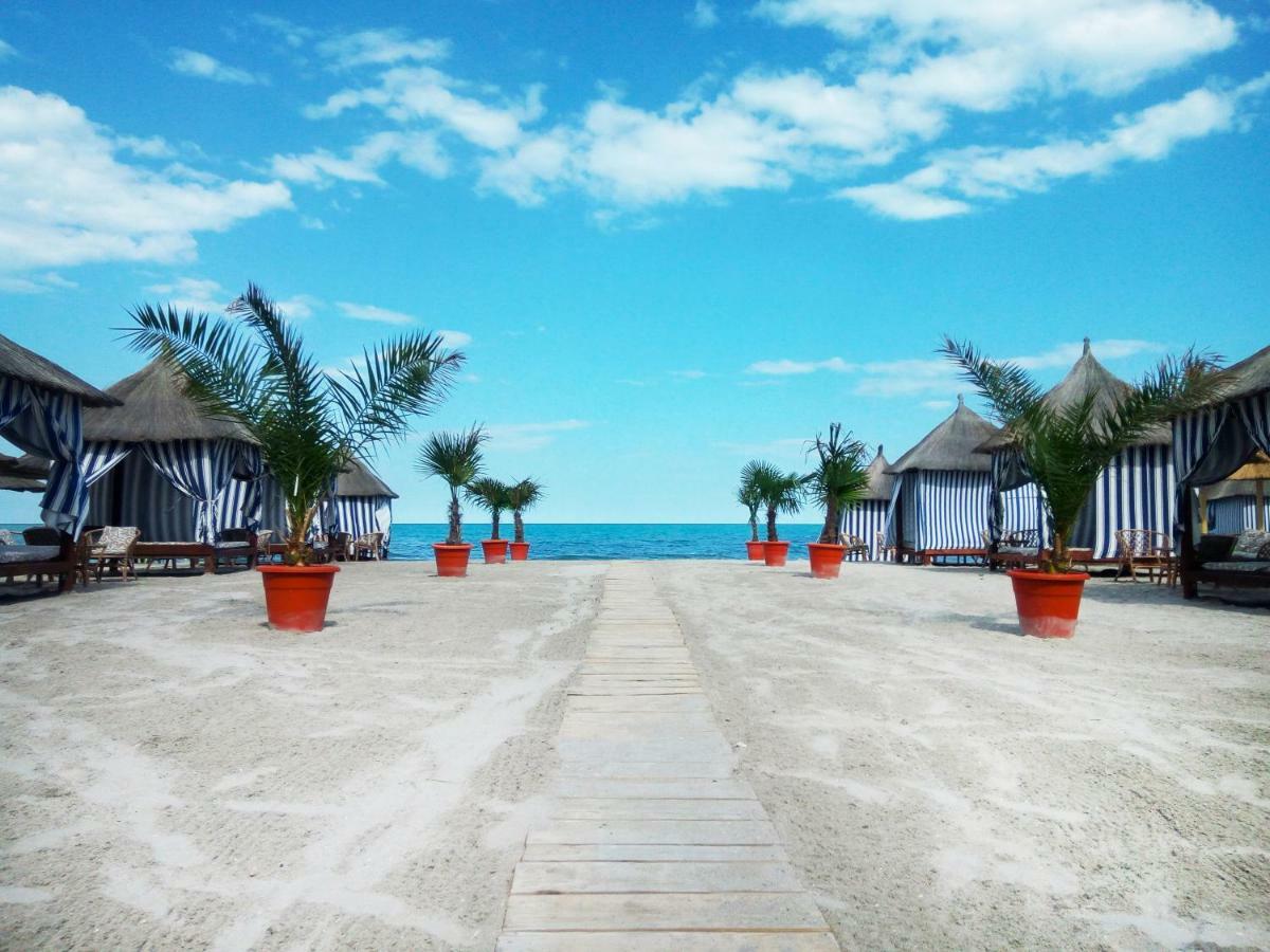 Apartament Saturn Sophie By The Sea Bagian luar foto